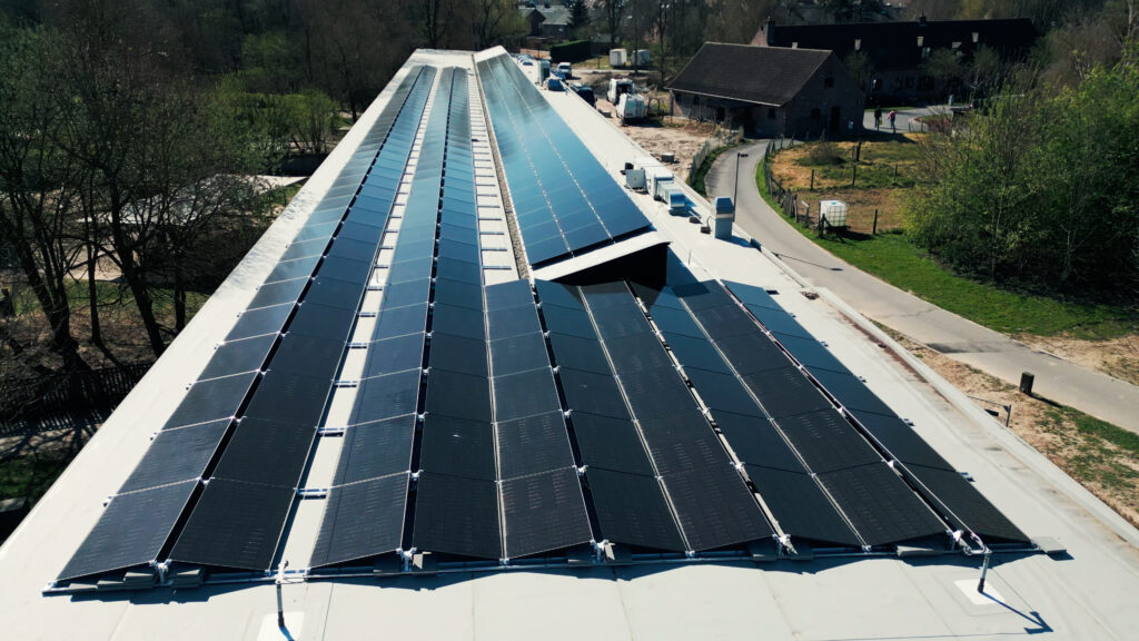 Sequence 02.00 00 06 15.still001